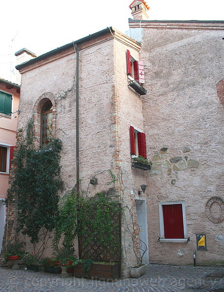 Alte mauern caorle foto