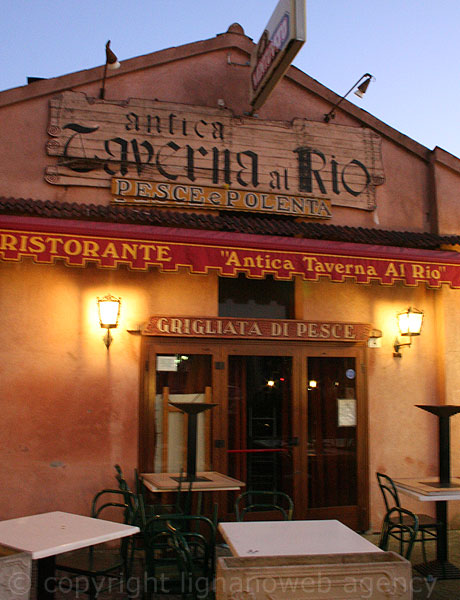Antikisch taverne al rio caorle foto