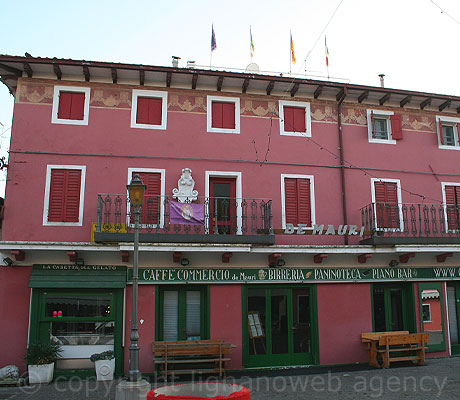 Barul birreria de mauri din caorle foto