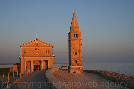 Biserica de pe dig din caorle foto